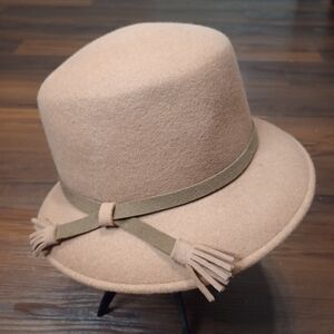 Helen Welsh wool hat
